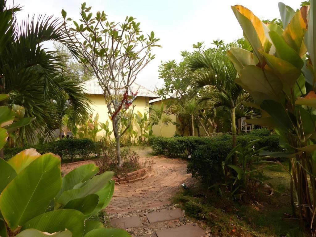 Him Naam Pai Resort Eksteriør bilde